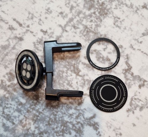 Magnetic round phone - magnetic,